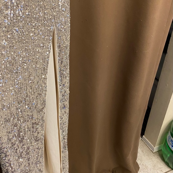 Gown - Picture 2 of 5